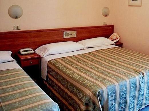 Hotel Acerboli ริมินี ภายนอก รูปภาพ