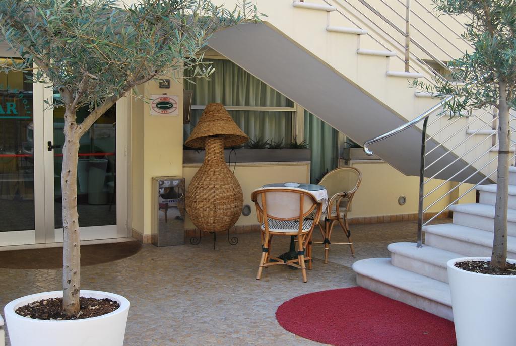 Hotel Acerboli ริมินี ภายนอก รูปภาพ